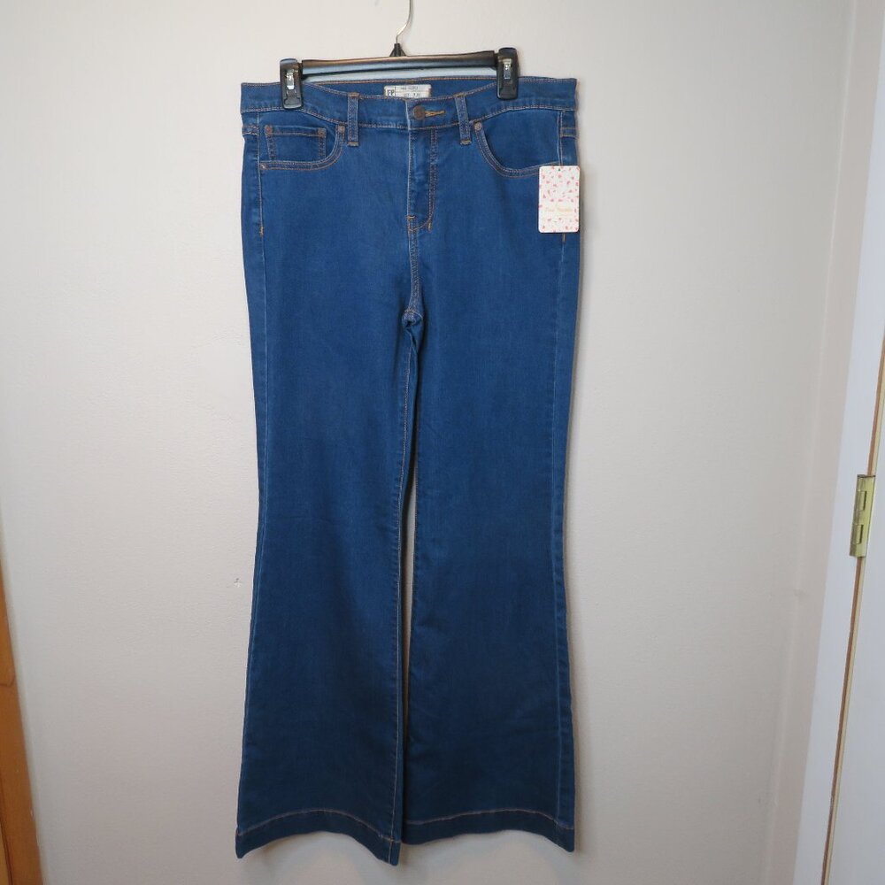 NWT FREE PEOPLE Wide Leg Flare Jeans - Dallas